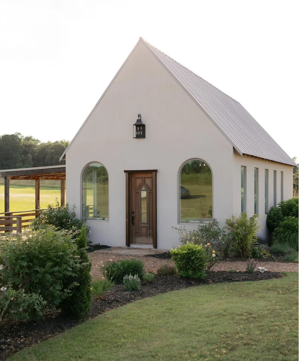 Garden wedding celebration at Gateley Hill Gardens