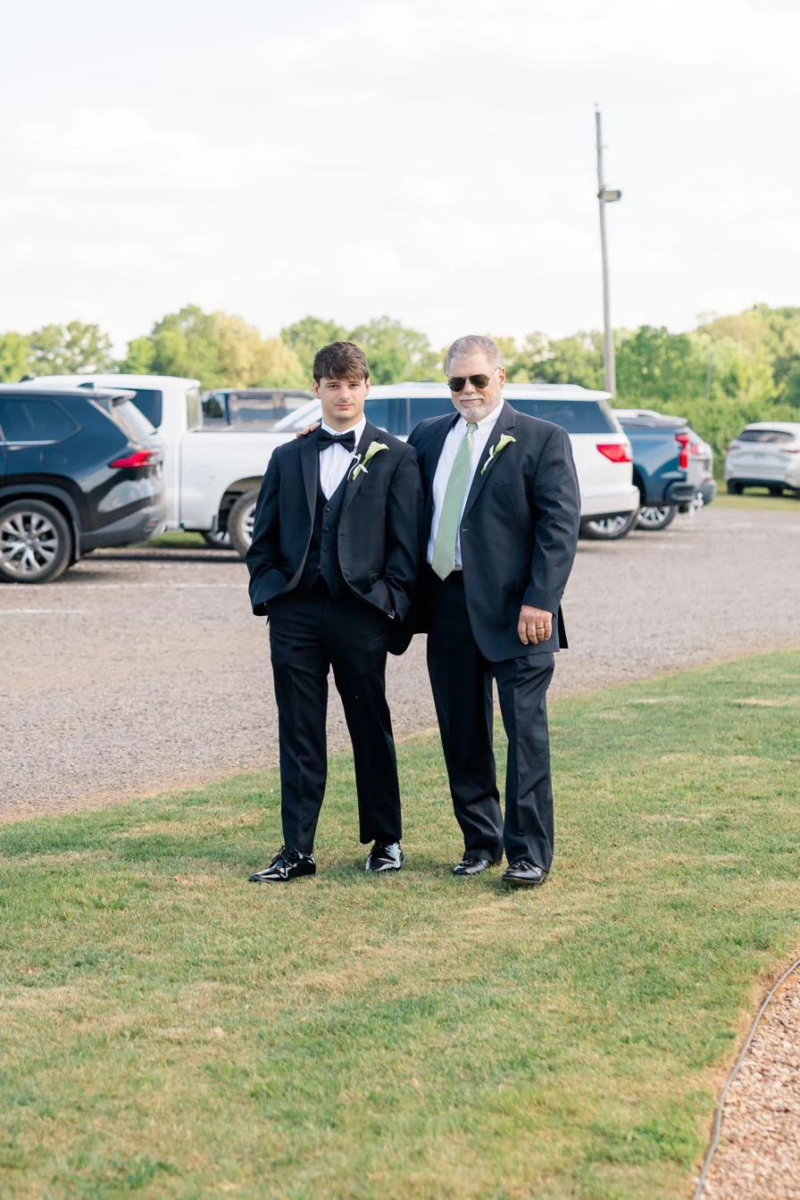 Final touches before the ceremony